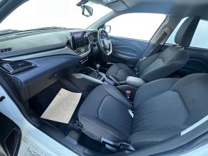 Toyota Starlet 1.5 XR manual - Image 9
