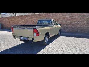 Toyota Hilux 2.0 single cab S (aircon) - Image 2