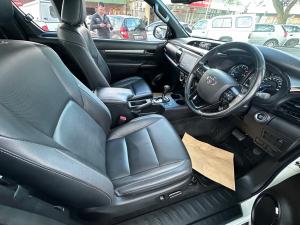 Toyota Hilux 2.8GD-6 Xtra cab 4x4 Legend auto - Image 15