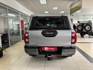 Toyota Hilux 2.8GD-6 double cab 4x4 Legend auto - Image 5