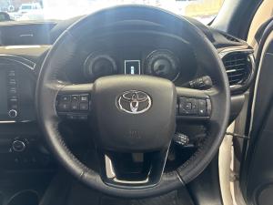 Toyota Hilux 2.8GD-6 double cab 4x4 Legend 50 auto - Image 8
