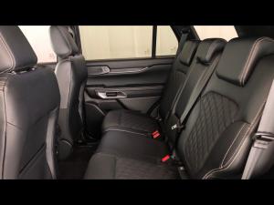 Ford Everest 3.0TD V6 4WD Platinum - Image 11