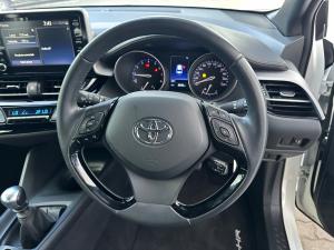 Toyota C-HR 1.2T Plus - Image 8