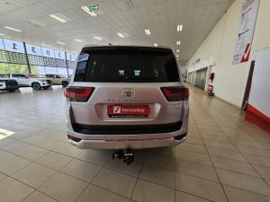 Toyota Land Cruiser 300 3.3D ZX - Image 5