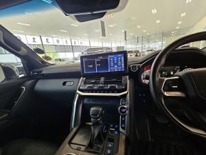 Toyota Land Cruiser 300 3.3D ZX - Image 6