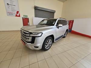 Toyota Land Cruiser 300 3.3D ZX - Image 23