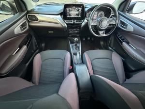 Toyota Starlet Cross 1.5 XR manual - Image 6