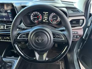 Toyota Starlet Cross 1.5 XR manual - Image 8