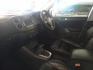 Volkswagen Tiguan 2.0TDI Track&Field 4Motion auto - Image 9