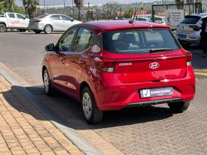 Hyundai Grand i10 1.0 Premium hatch - Image 14