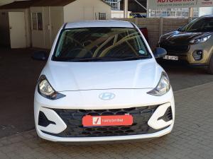 Hyundai Grand i10 1.2 Premium hatch - Image 4