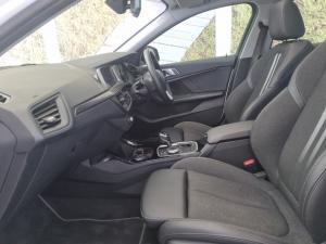 BMW 1 Series 118i - Image 7