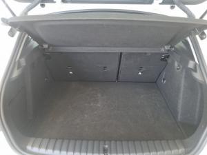 BMW 1 Series 118i - Image 20