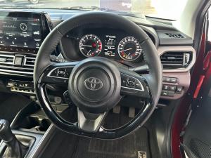 Toyota Starlet Cross 1.5 XR manual - Image 8