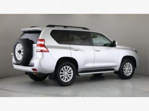 Toyota Land Cruiser Prado 4.0 VX - Image 2
