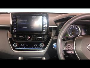 Toyota Corolla Cross 1.8 Hybrid XS - Image 21