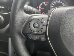 Toyota Corolla Cross 1.8 Xi - Image 9