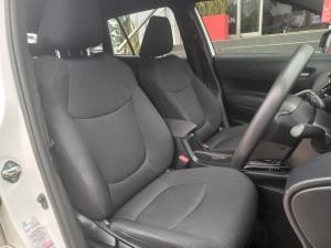 Toyota Corolla Cross 1.8 Xi - Image 14
