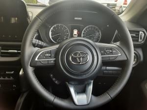 Toyota Urban Cruiser 1.5 XR automatic - Image 8