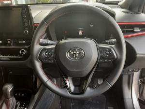 Toyota Corolla Cross 1.8 GR-S Hybrid - Image 8