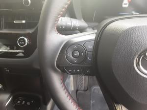Toyota Corolla Cross 1.8 GR-S Hybrid - Image 9