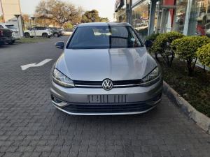 Volkswagen Golf VII 1.0 TSI Trendline - Image 4
