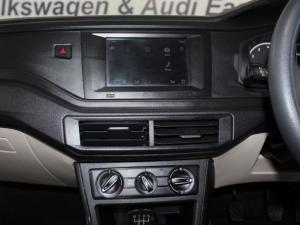 Volkswagen Polo 1.6 - Image 17