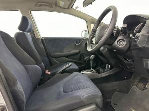 Honda Jazz 1.3 Comfort CVT - Image 16