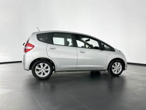 Honda Jazz 1.3 Comfort CVT - Image 5
