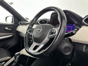 Nissan Magnite 1.0T Acenta CVT - Image 14