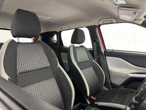 Nissan Magnite 1.0T Acenta CVT - Image 18