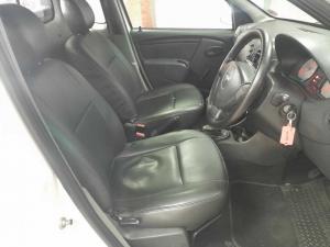 Nissan NP200 1.6 SS/C - Image 12