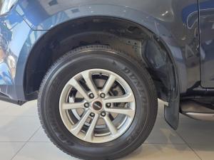 Isuzu mu-X 3.0TD LSE - Image 6