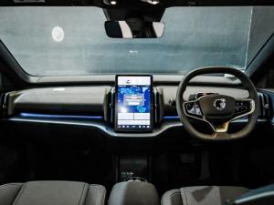 Volvo EX30 Ultra Twin Motor Performance - Image 11