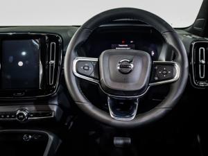 Volvo XC40 Recharge Twin Motor Ultimate - Image 18