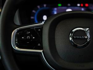 Volvo XC60 T8 Recharge AWD Plus Dark - Image 12