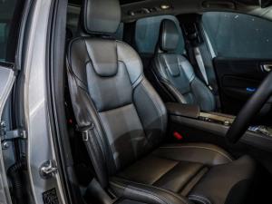 Volvo XC60 T8 Recharge AWD Plus Dark - Image 13