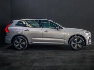 Volvo XC60 T8 Recharge AWD Plus Dark - Image 17