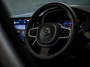 Volvo XC60 T8 Recharge AWD Plus Dark - Image 19