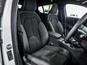 Volvo C40 Recharge Twin Motor Ultimate - Image 7