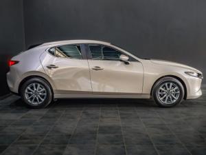 Mazda Mazda3 hatch 1.5 Dynamic auto - Image 2