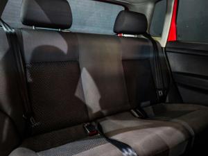 Volkswagen Polo Vivo 5-door 1.6 Trendline - Image 5
