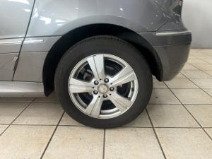 Mercedes-Benz B-Class B200CDI auto - Image 7