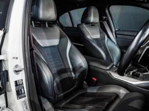 BMW 3 Series 320i Mzansi Edition - Image 8