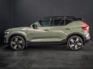 Volvo XC40 Recharge Single Motor Plus - Image 11