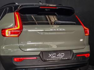 Volvo XC40 Recharge Single Motor Plus - Image 6