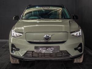 Volvo XC40 Recharge Single Motor Plus - Image 7