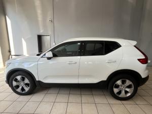 Volvo XC40 D4 AWD Momentum - Image 7