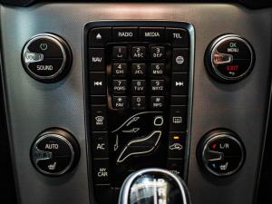 Volvo V40 Cross Country D3 Inscription - Image 12