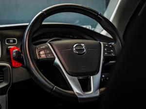 Volvo V40 Cross Country D3 Inscription - Image 13